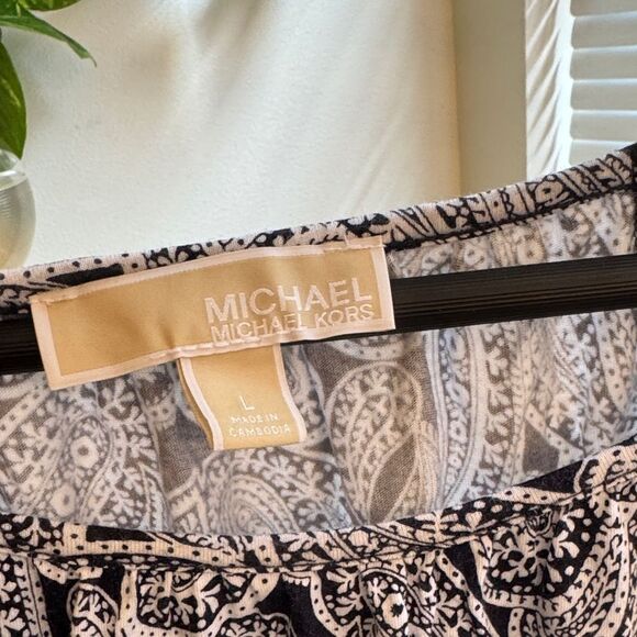 Michael Kors Black and White Paisley Blouse - Picture 2 of 7